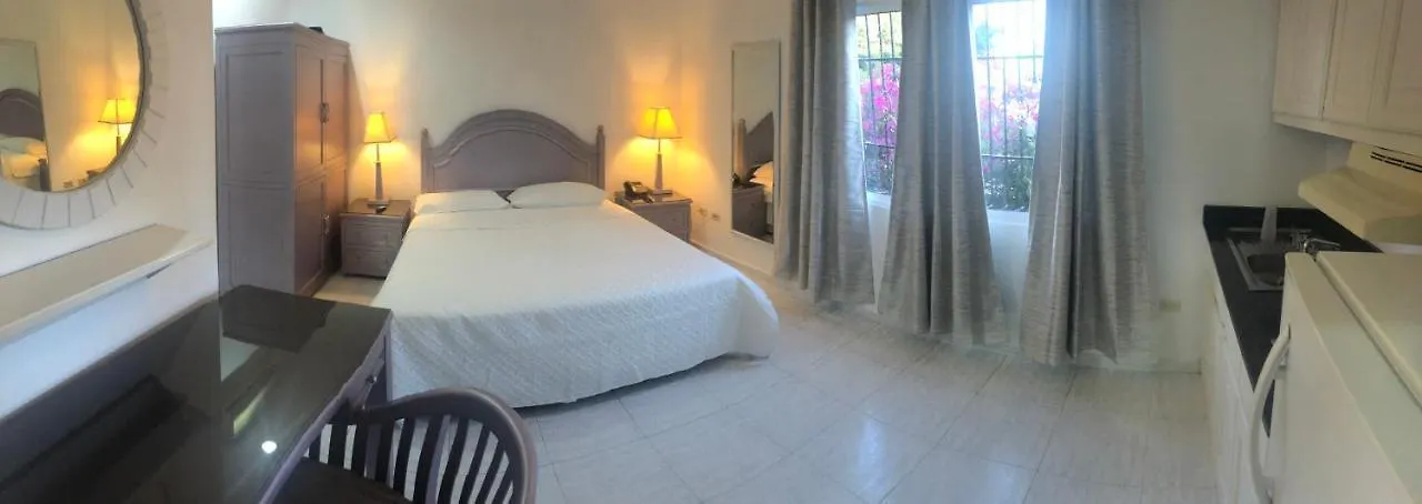 Jaguar 59 Hotel Santo Domingo Dominican Republic